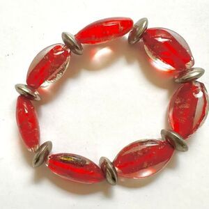 Red glass beaded stretchy bracelet